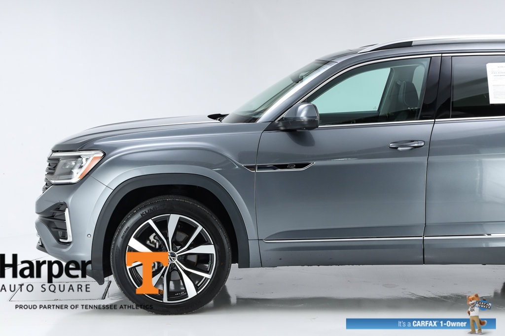Used 2024 Volkswagen Atlas 2.0T SEL Premium R-Line SUV