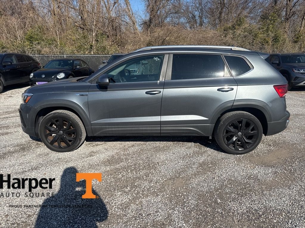 Used 2023 Volkswagen Taos 1.5T SE SUV