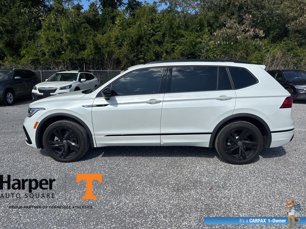 2024 Volkswagen Tiguan SE R-Line Black photo 2