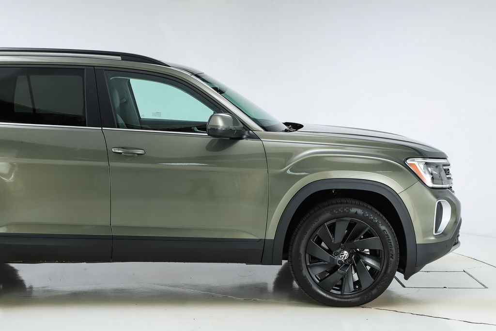 2026 Volkswagen Atlas SE w/Tech - Photo 12