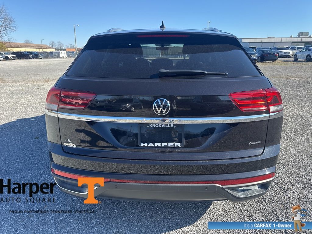 2023 Volkswagen Atlas Cross Sport SE Technology photo 3