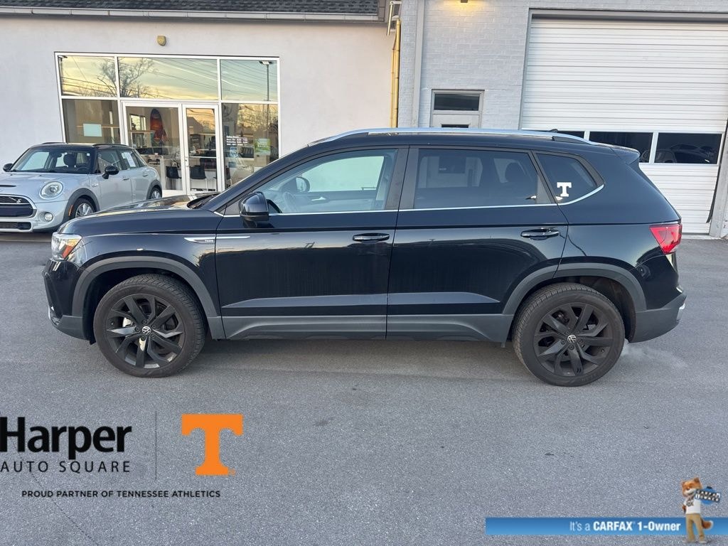 Used 2023 Volkswagen Taos 1.5T SE SUV