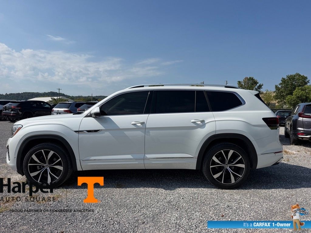 Used 2024 Volkswagen Atlas 2.0T SEL Premium R-Line SUV