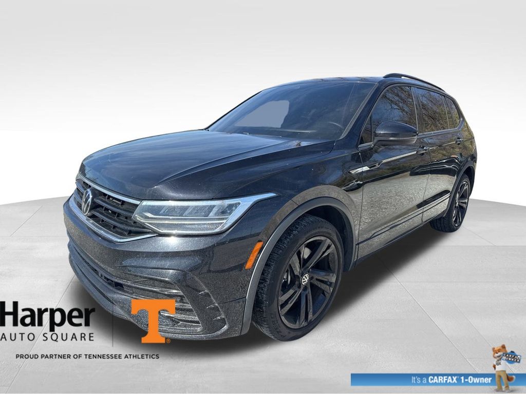 2023 Volkswagen Tiguan SE R-LINE BLACK
