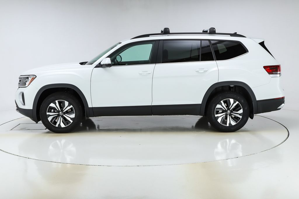 2025 Volkswagen Atlas SE photo 2