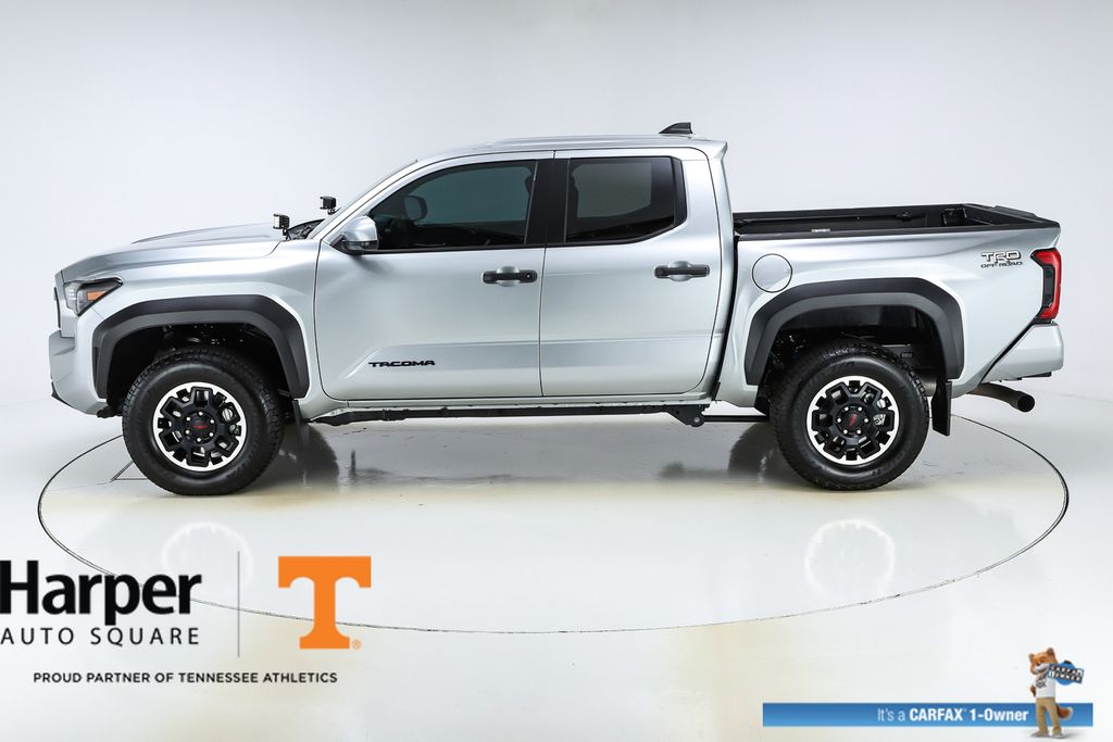 Used 2024 Toyota Tacoma TRD Off Road with VIN 3TMLB5JN2RM076893 for sale in Knoxville, TN