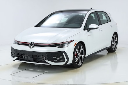 2025 Volkswagen Golf GTI 2.0T SE Hatchback