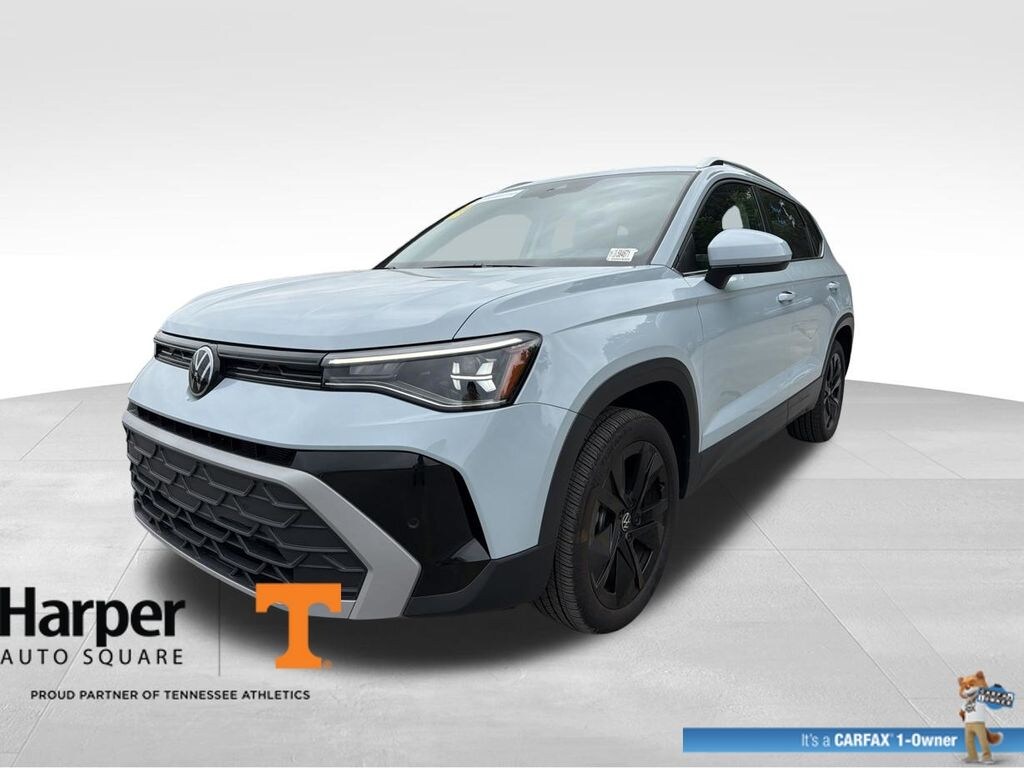 Used 2025 Volkswagen Taos 1.5T SE SUV