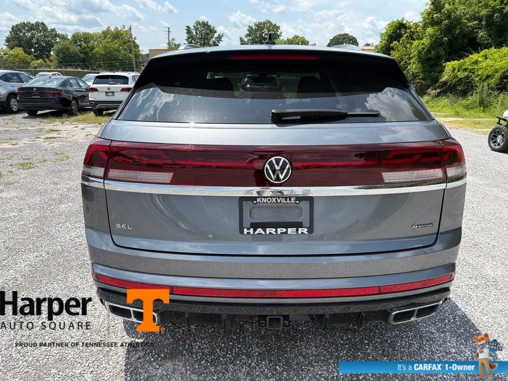 Used 2024 Volkswagen Atlas Cross Sport 2.0T SEL Premium R-Line SUV