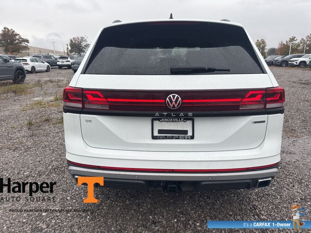 Used 2024 Volkswagen Atlas 2.0T Peak Edition SE w/Technology SUV