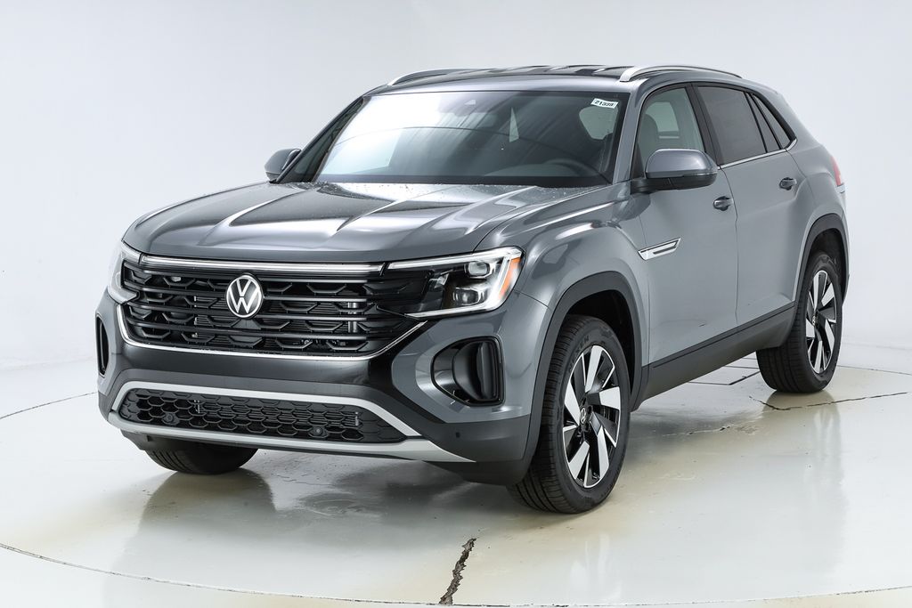 New 2026 Volkswagen Atlas Cross Sport SE w/Technology