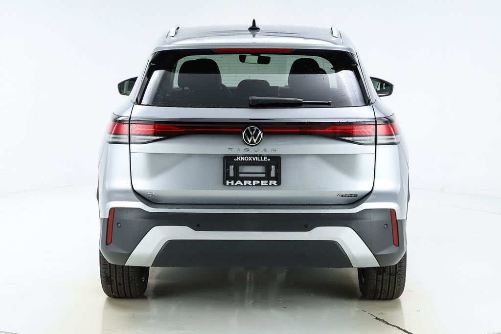 2026 Volkswagen Tiguan SE - Photo 8