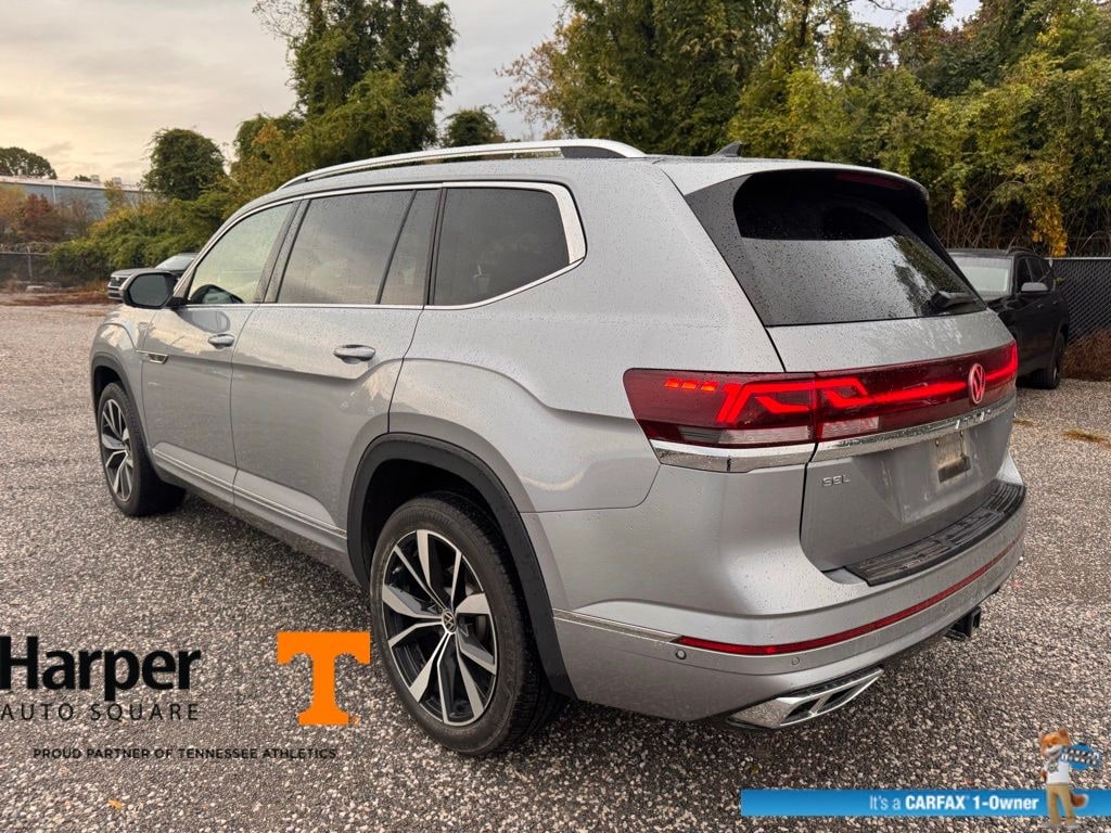 Used 2024 Volkswagen Atlas 2.0T SEL Premium R-Line SUV