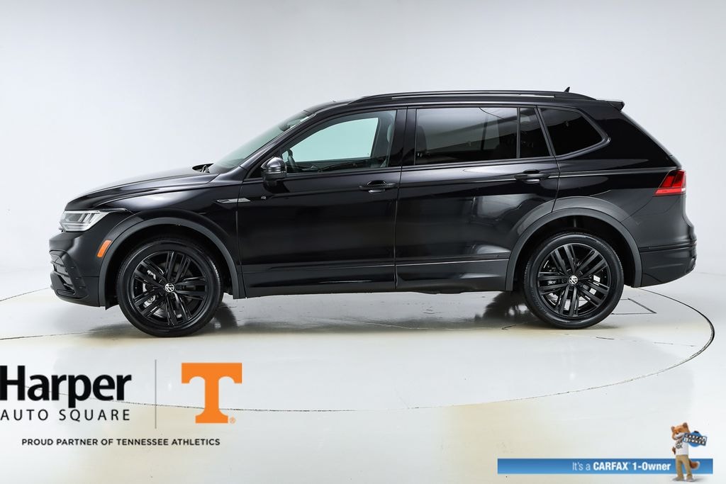 Used 2022 Volkswagen Tiguan 2.0T SE R-Line Black SUV