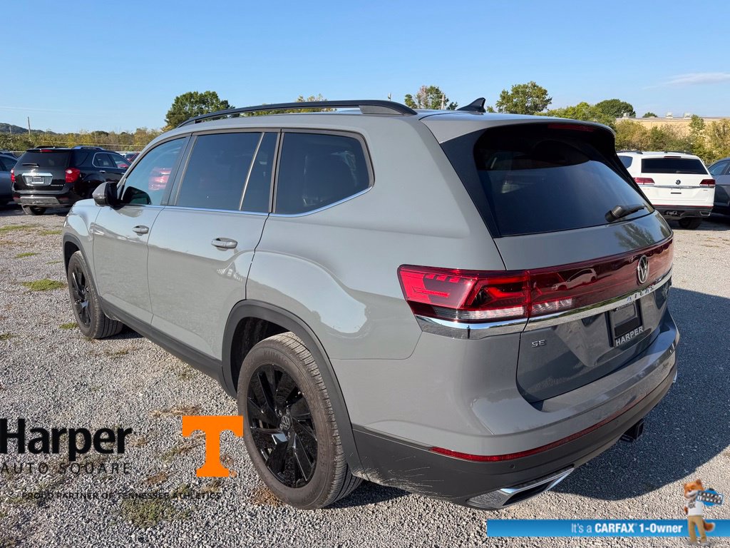 Used 2025 Volkswagen Atlas 2.0T SE w/Technology SUV
