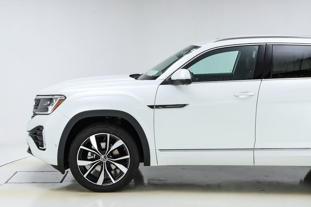 New 2026 Volkswagen Atlas Cross Sport 2.0T SEL Premium R-Line SUV