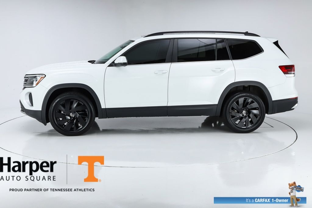Used 2024 Volkswagen Atlas 2.0T SE w/Technology SUV