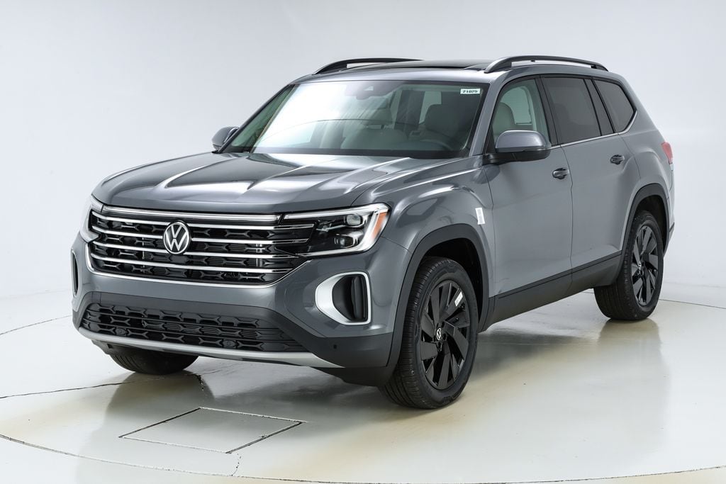 2026 Volkswagen Atlas SE w/Tech's photo