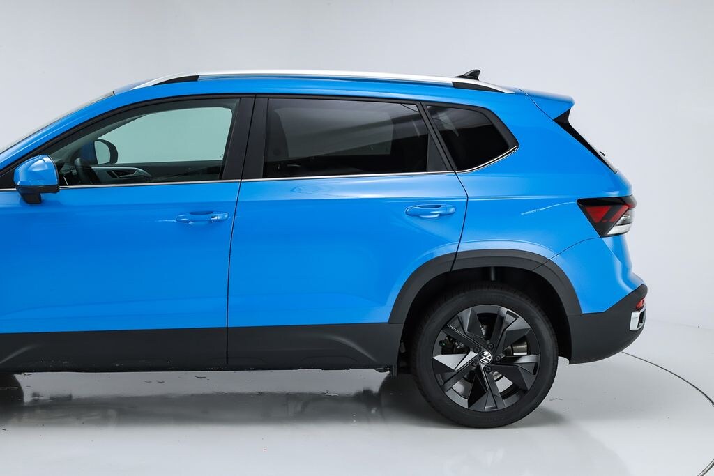 New 2026 Volkswagen Taos 1.5T SE SUV