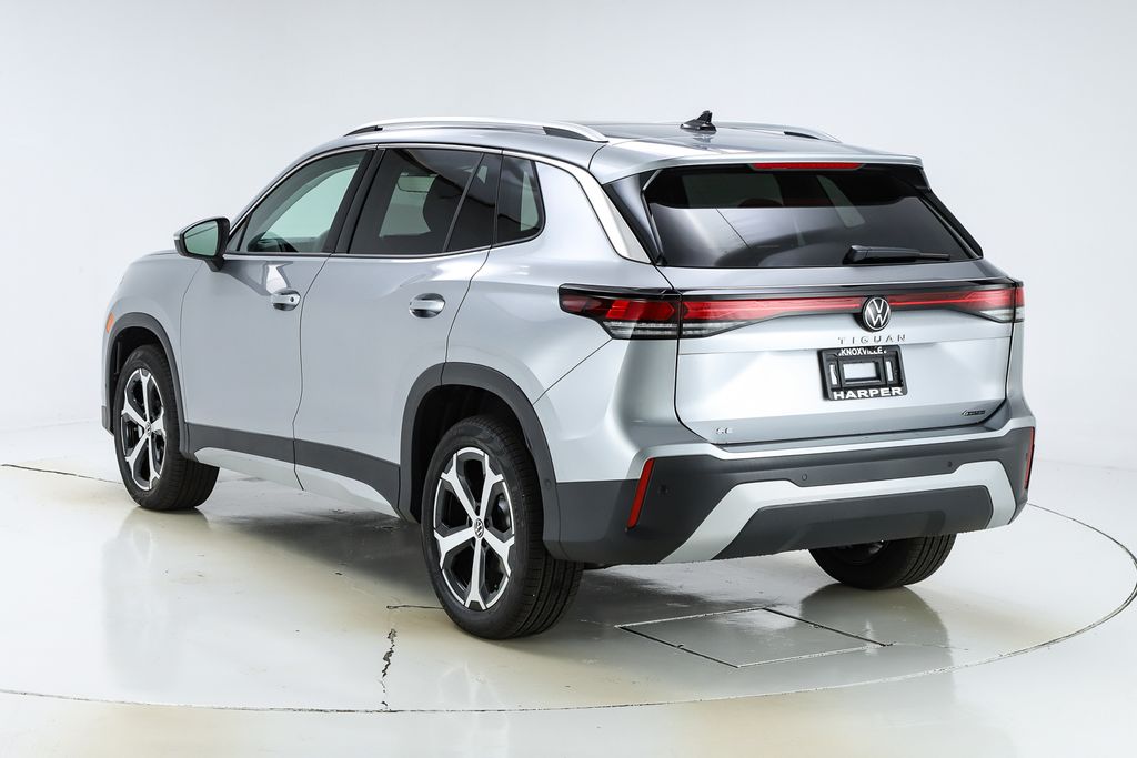 2026 Volkswagen Tiguan SE - Photo 7