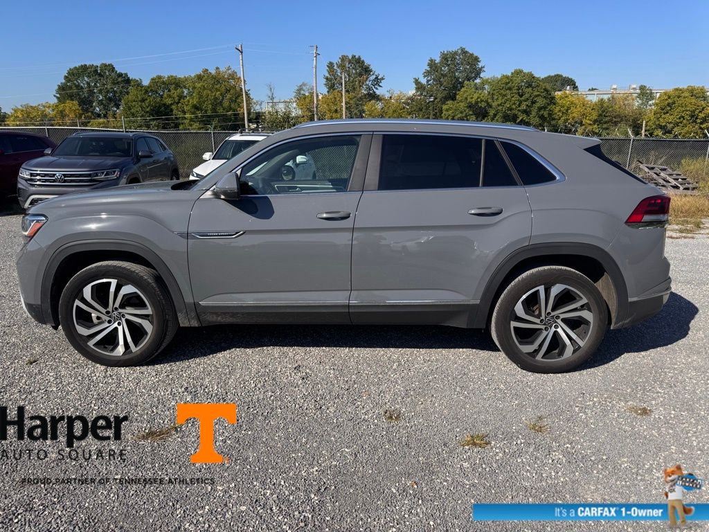 2023 Volkswagen Atlas Cross Sport V6 SEL photo 2
