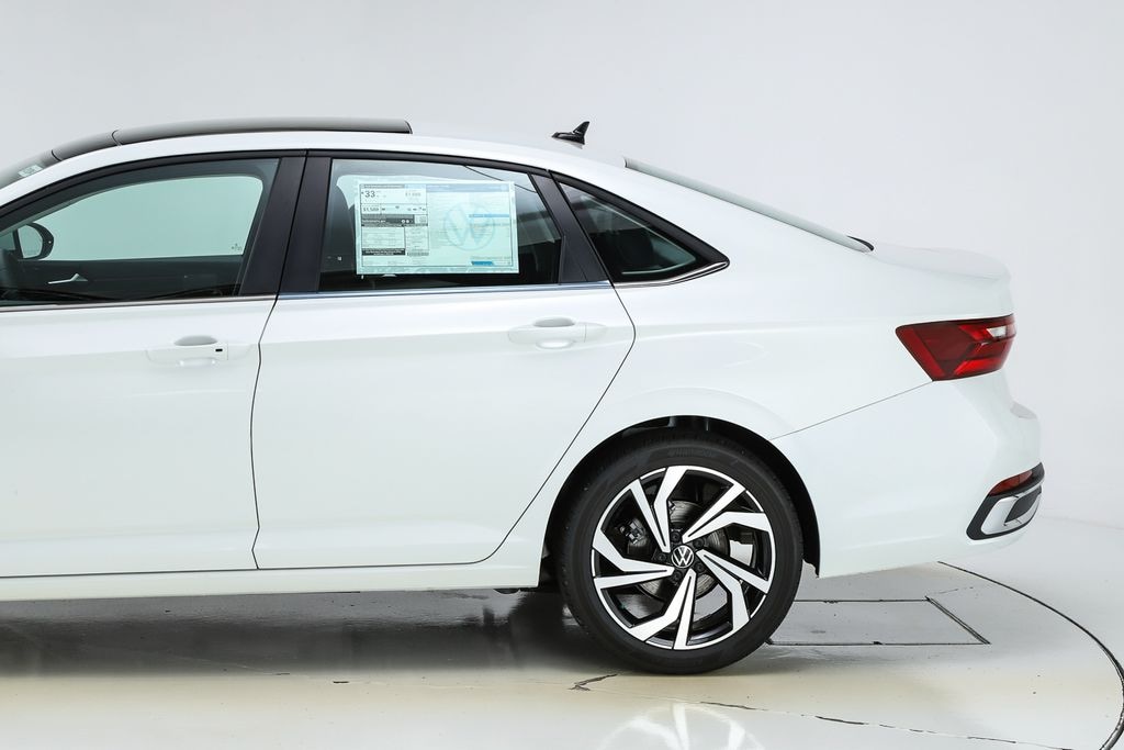 New 2026 Volkswagen Jetta 1.5T SEL Sedan