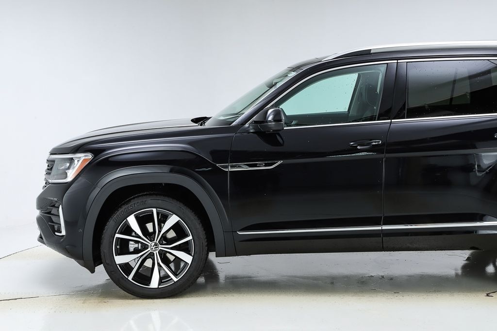 New 2026 Volkswagen Atlas 2.0T SEL Premium R-Line SUV