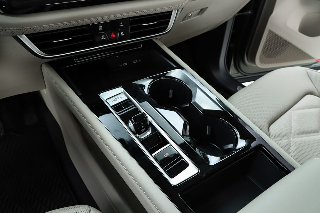 2026 Volkswagen Atlas SE w/Tech - Photo 24