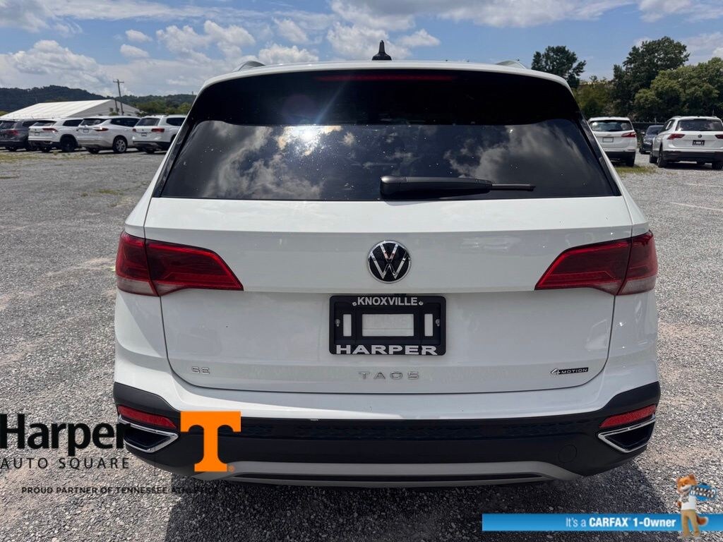 Used 2024 Volkswagen Taos 1.5T SE SUV