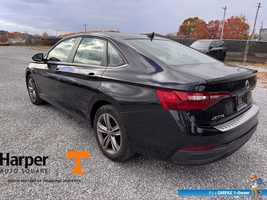 2023 Volkswagen Jetta 1.5T SE photo 3