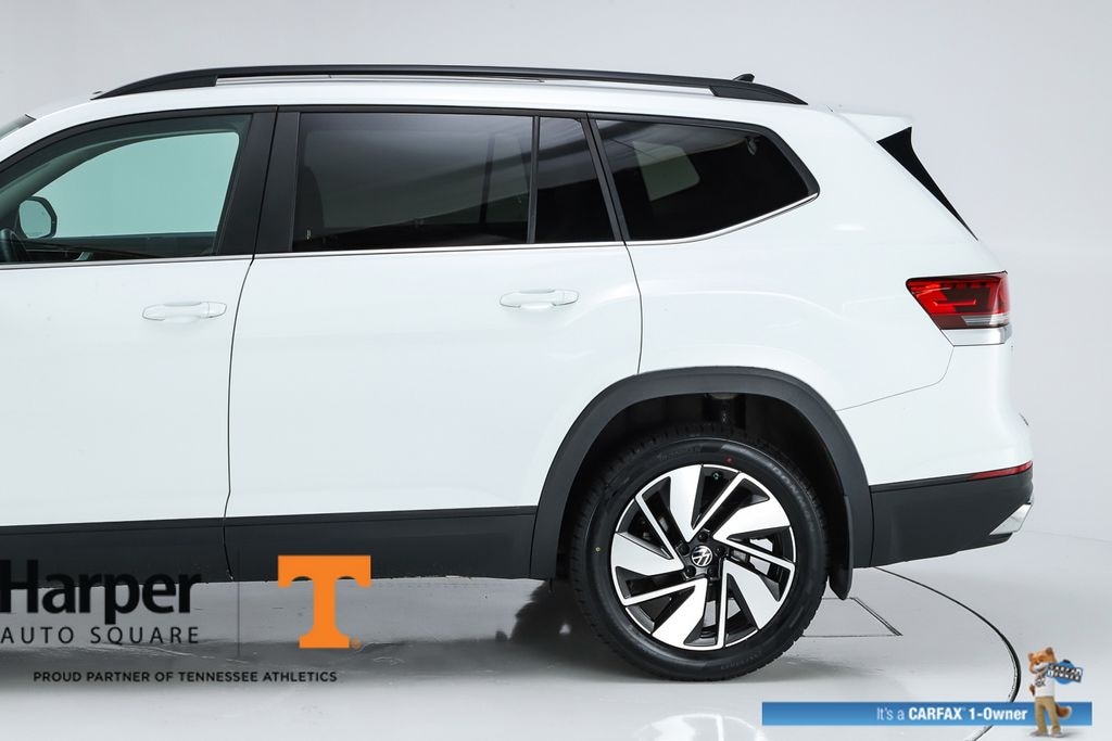 Used 2024 Volkswagen Atlas 2.0T SE w/Technology SUV