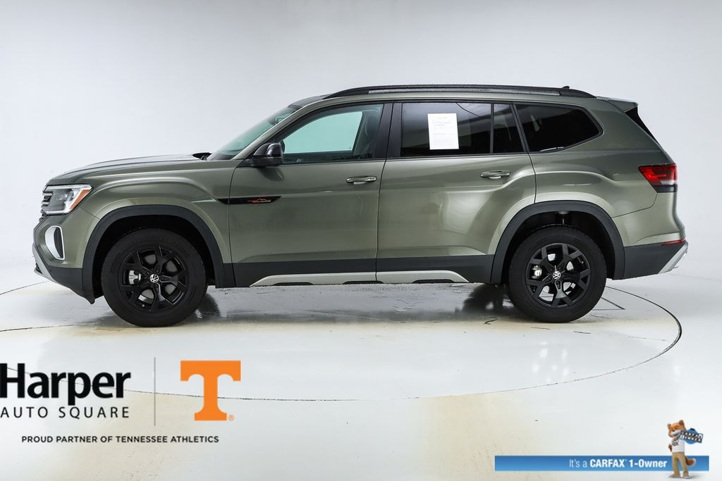 Used 2024 Volkswagen Atlas 2.0T Peak Edition SE w/Technology SUV