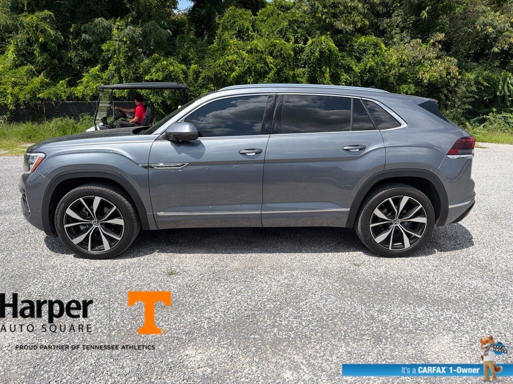 Used 2024 Volkswagen Atlas Cross Sport 2.0T SEL Premium R-Line SUV