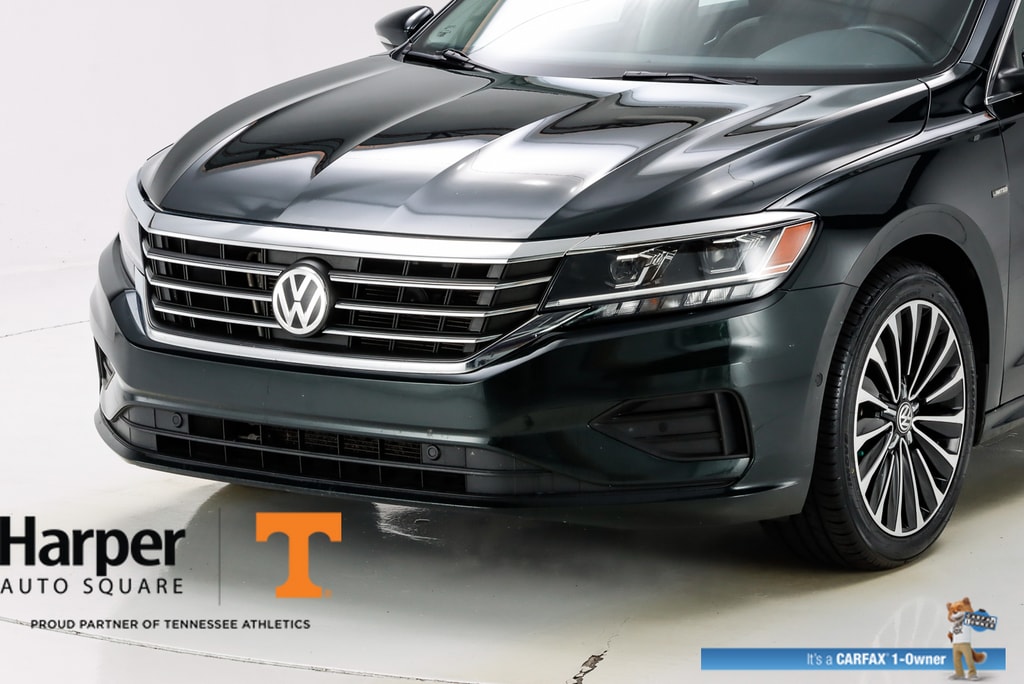 Used 2022 Volkswagen Passat Limited Edition with VIN 1VWBA7A31NC004567 for sale in Knoxville, TN