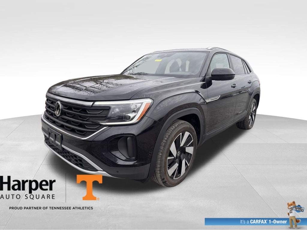 Used 2025 Volkswagen Atlas Cross Sport 2.0T SE w/Technology SUV