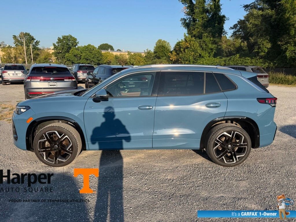 Used 2025 Volkswagen Tiguan 2.0T SEL R-Line SUV