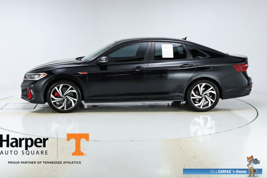 2024 Volkswagen Jetta GLI 2.0T Autobahn photo 2