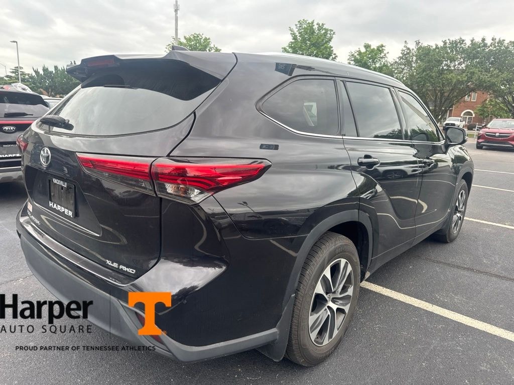 Used 2020 Toyota Highlander XLE SUV