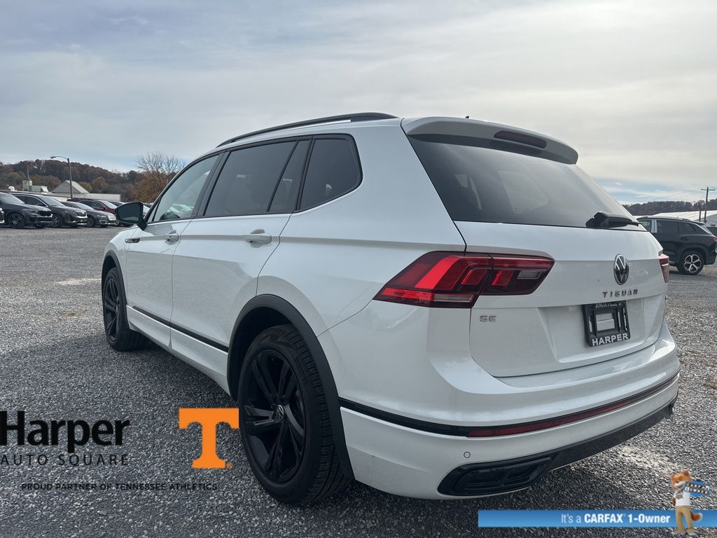 2024 Volkswagen Tiguan SE R-Line Black photo 3