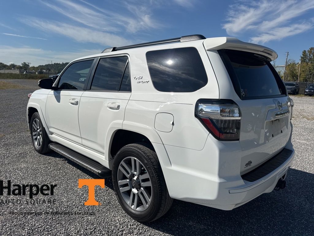 2022 Toyota 4Runner TRD Sport photo 3