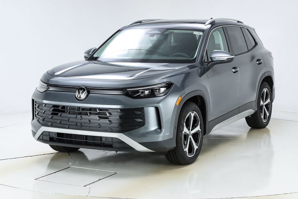 New 2026 Volkswagen Tiguan SE SUV