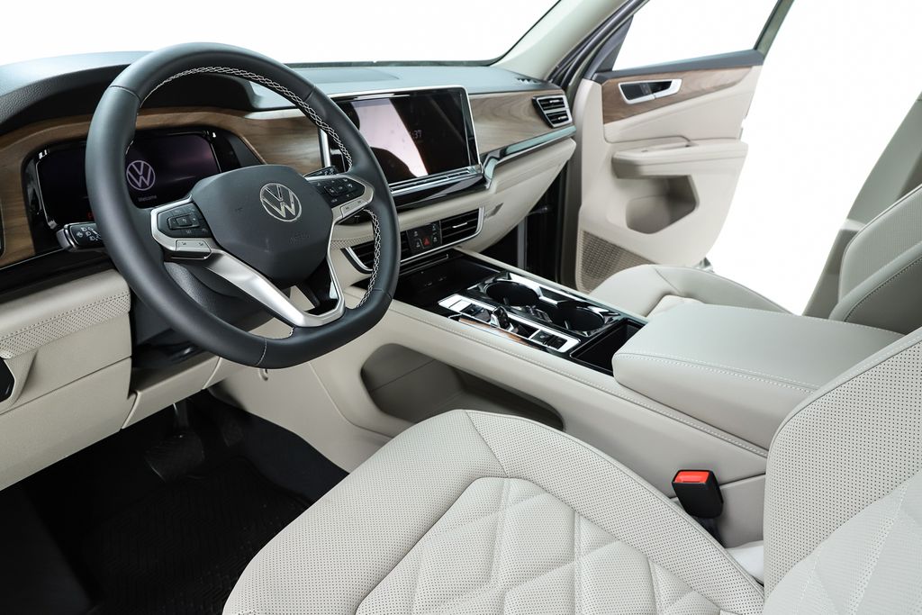2026 Volkswagen Atlas SE w/Tech - Photo 19
