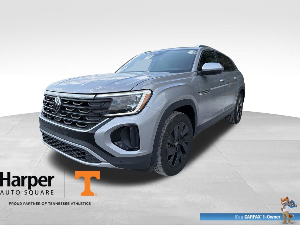Used 2025 Volkswagen Atlas Cross Sport 2.0T SE w/Technology SUV