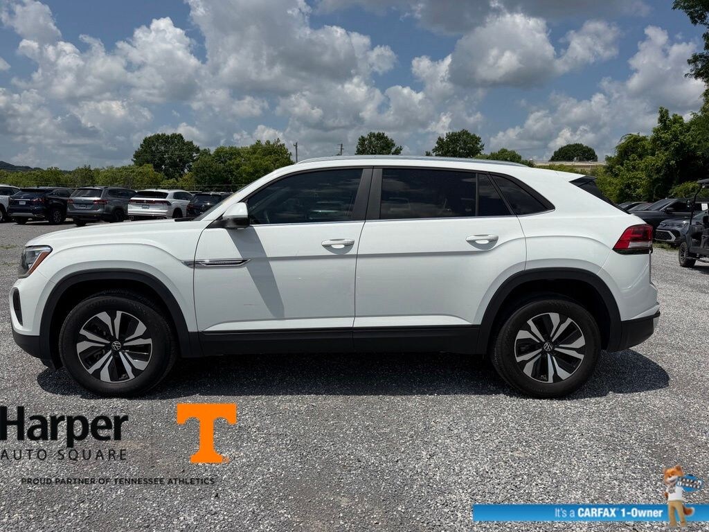 Used 2024 Volkswagen Atlas Cross Sport 2.0T SE SUV