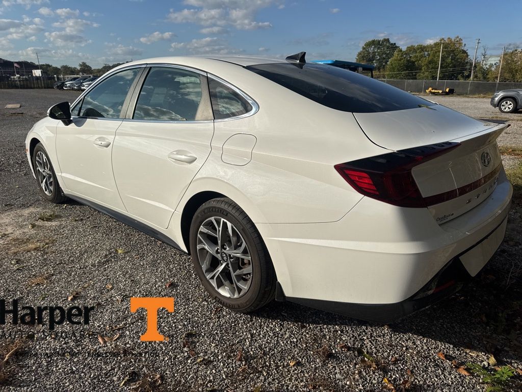 2023 Hyundai Sonata SEL photo 3