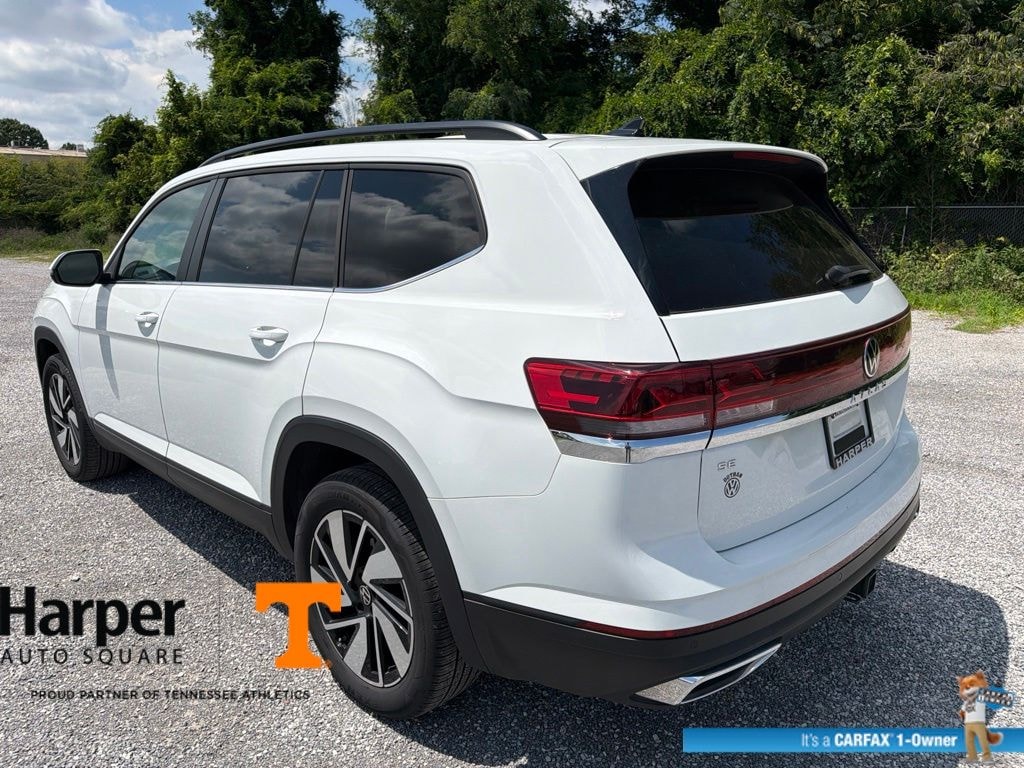 Used 2025 Volkswagen Atlas 2.0T SE w/Technology SUV