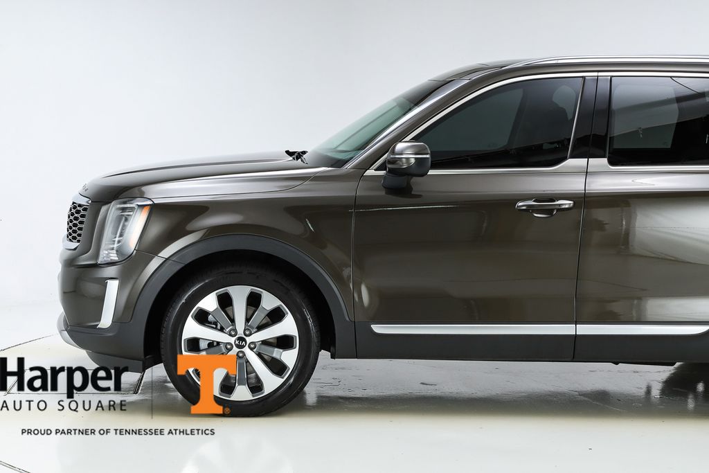 2020 Kia Telluride S photo 3
