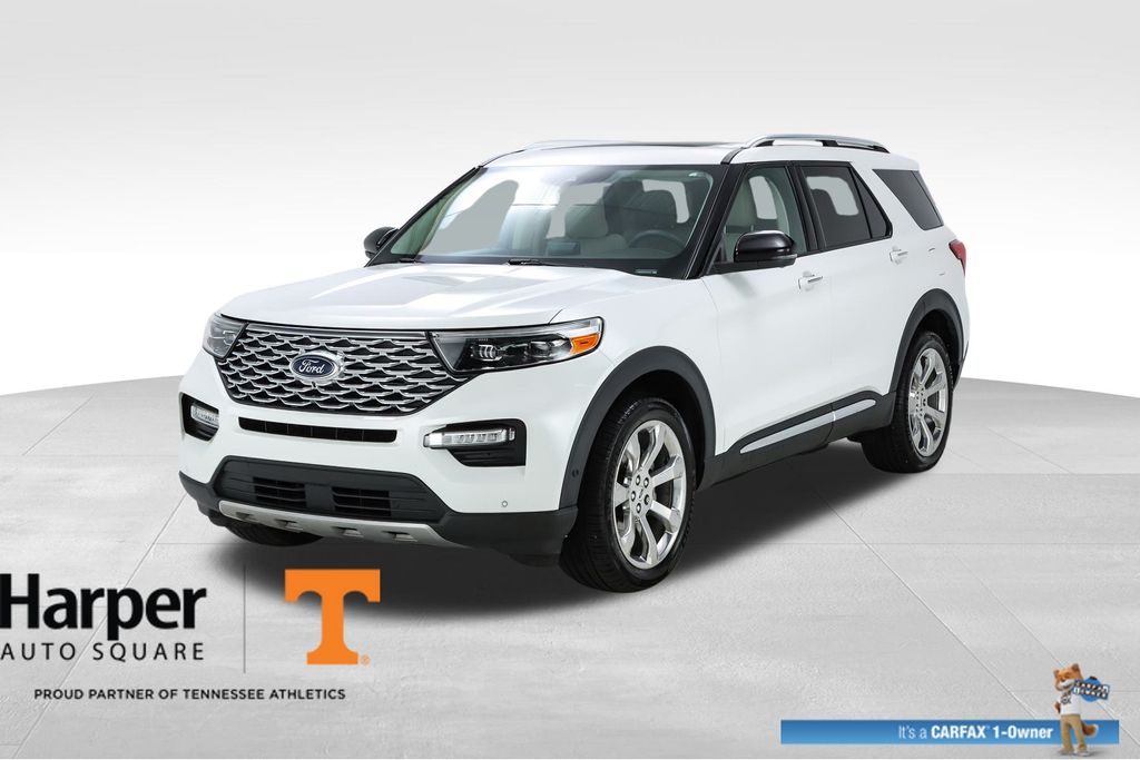 2020 Ford Explorer Platinum's photo