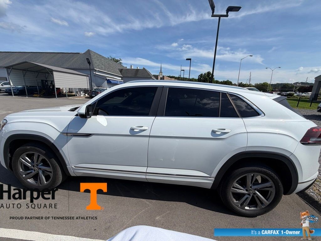 Used 2024 Volkswagen Atlas Cross Sport 2.0T SEL R-Line SUV
