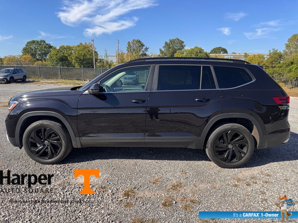 2023 Volkswagen Atlas V6 SE Technology photo 2